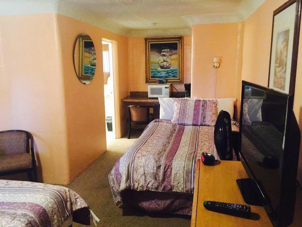 Budget Inn Motel Chemult Exteriör bild